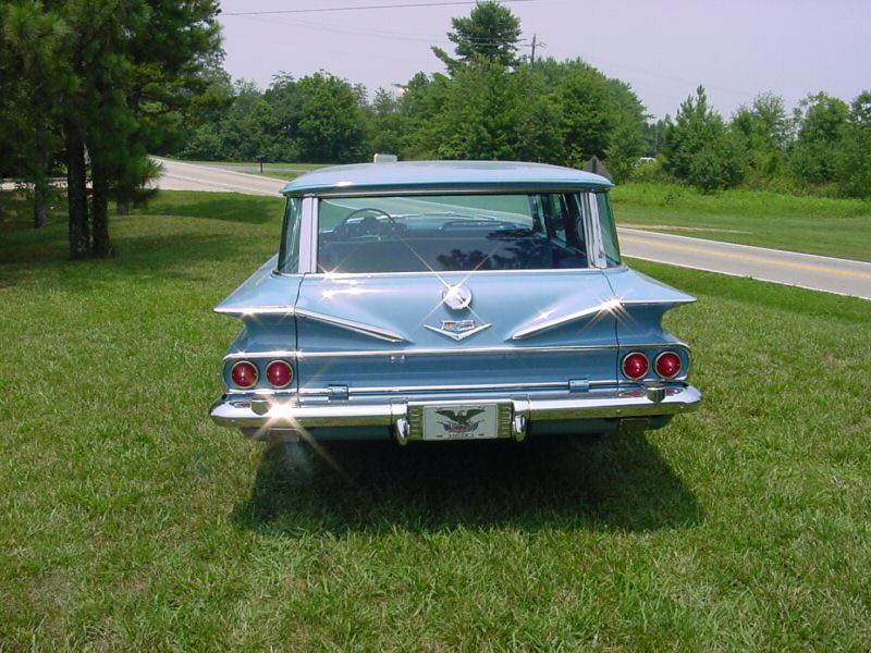 1960 Kingswood Wagon blue 5.JPG